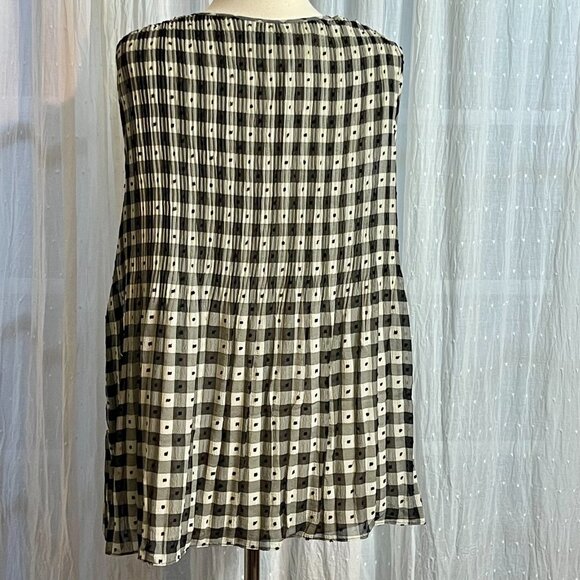 MAX STUDIO ~ Black and White Print Sleeveless Top ~ Size XL - Picture 7 of 8